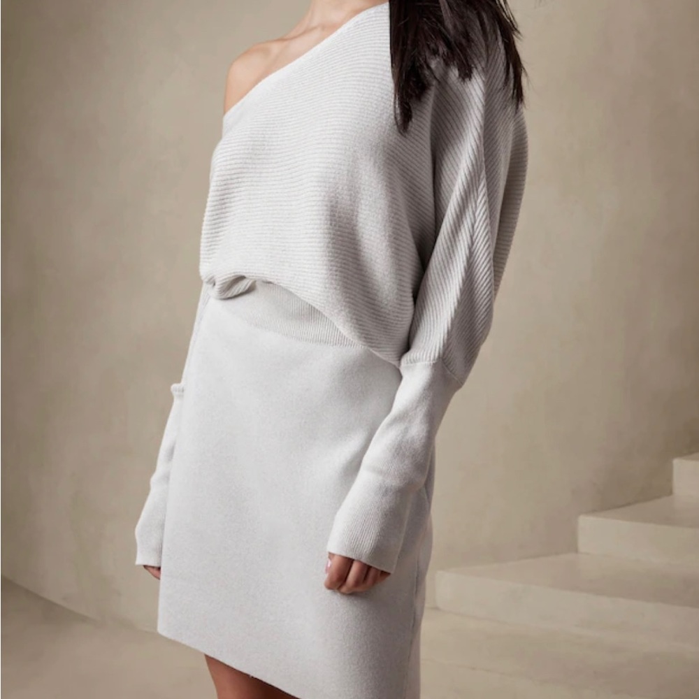 NWT Banana republic SHINE MINI SWEATER DRESS